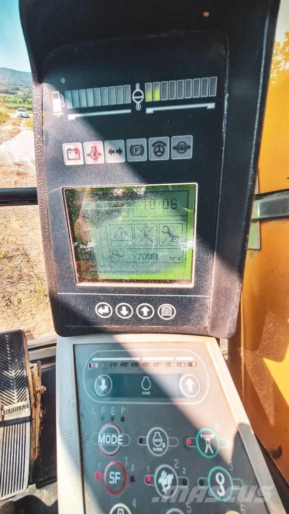 Liebherr R934C HDC Гусеничные экскаваторы
