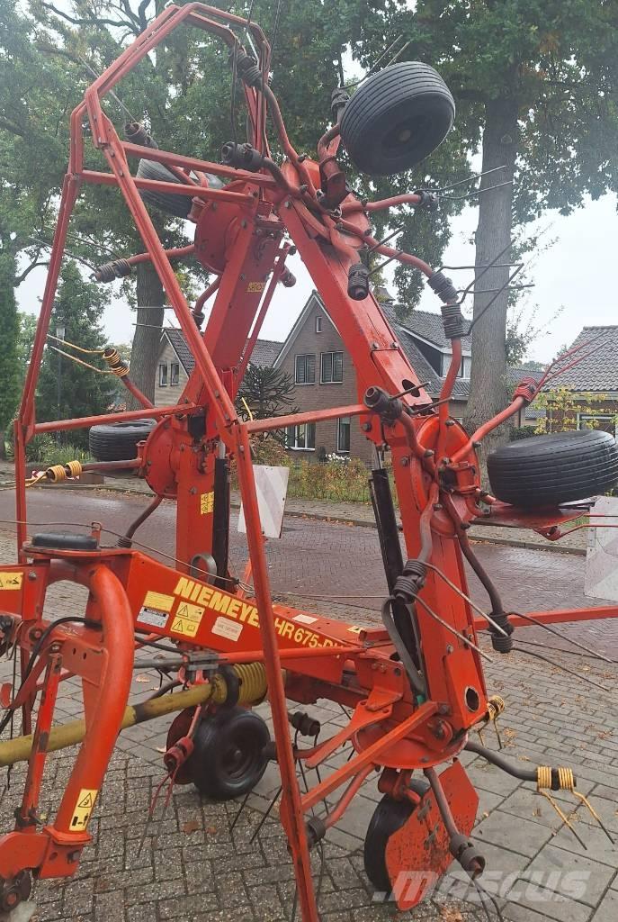 Niemeyer HR 675 DH Грабли-ворошилки