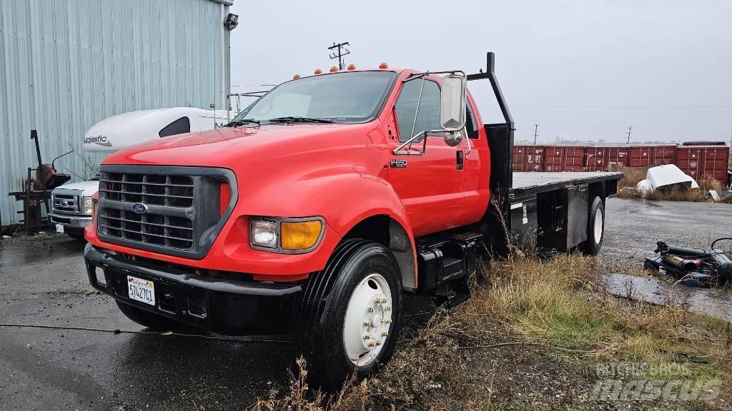 Ford F650 Грузовики-платформы/боковая разгрузка