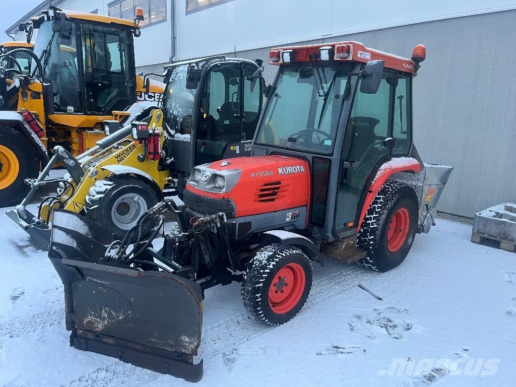 Kubota STV 36 Коммунальные тракторы