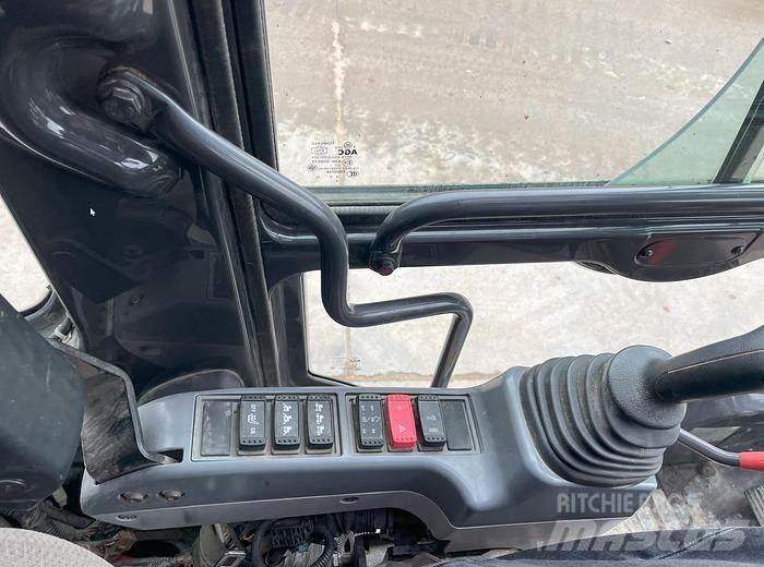 Hitachi ZX140W-6 Колёсные экскаваторы