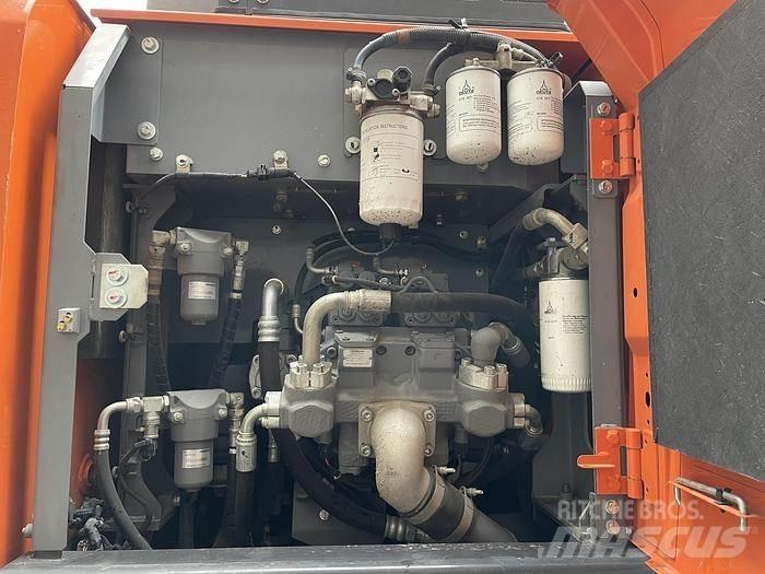 Hitachi ZX140W-6 Колёсные экскаваторы
