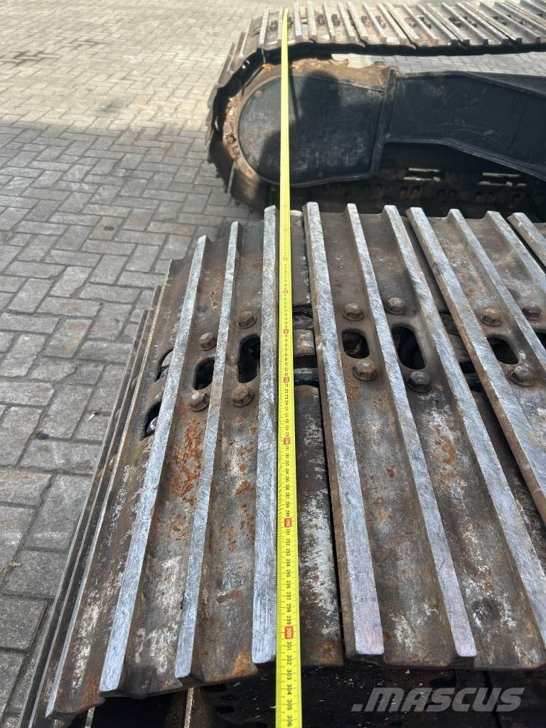 Hitachi ZX 180 Гусеничные экскаваторы