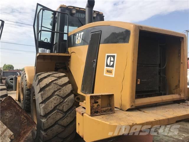 CAT 966G Фронтальные погрузчики