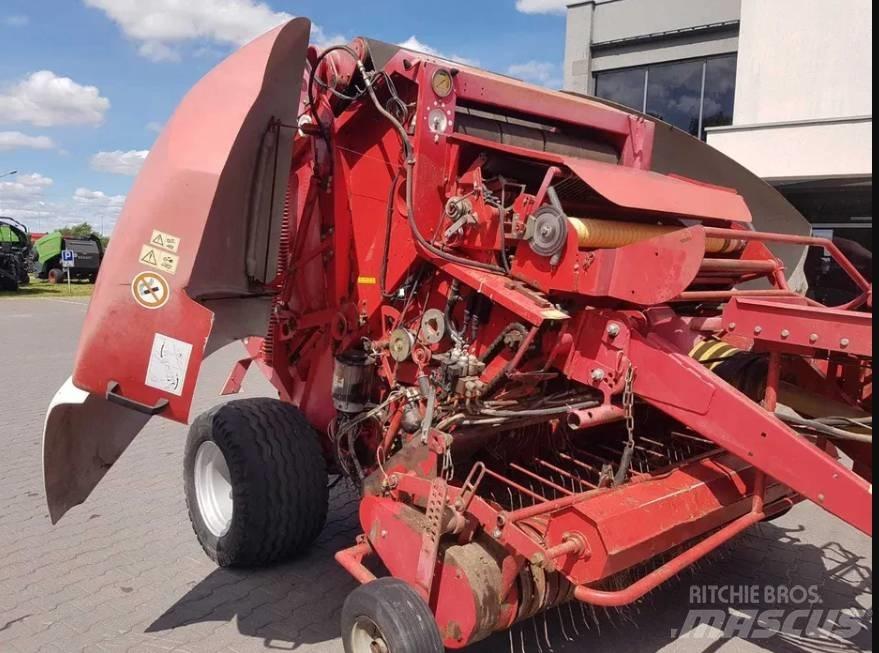 Lely RP 435 Рулонные пресс-подборщики