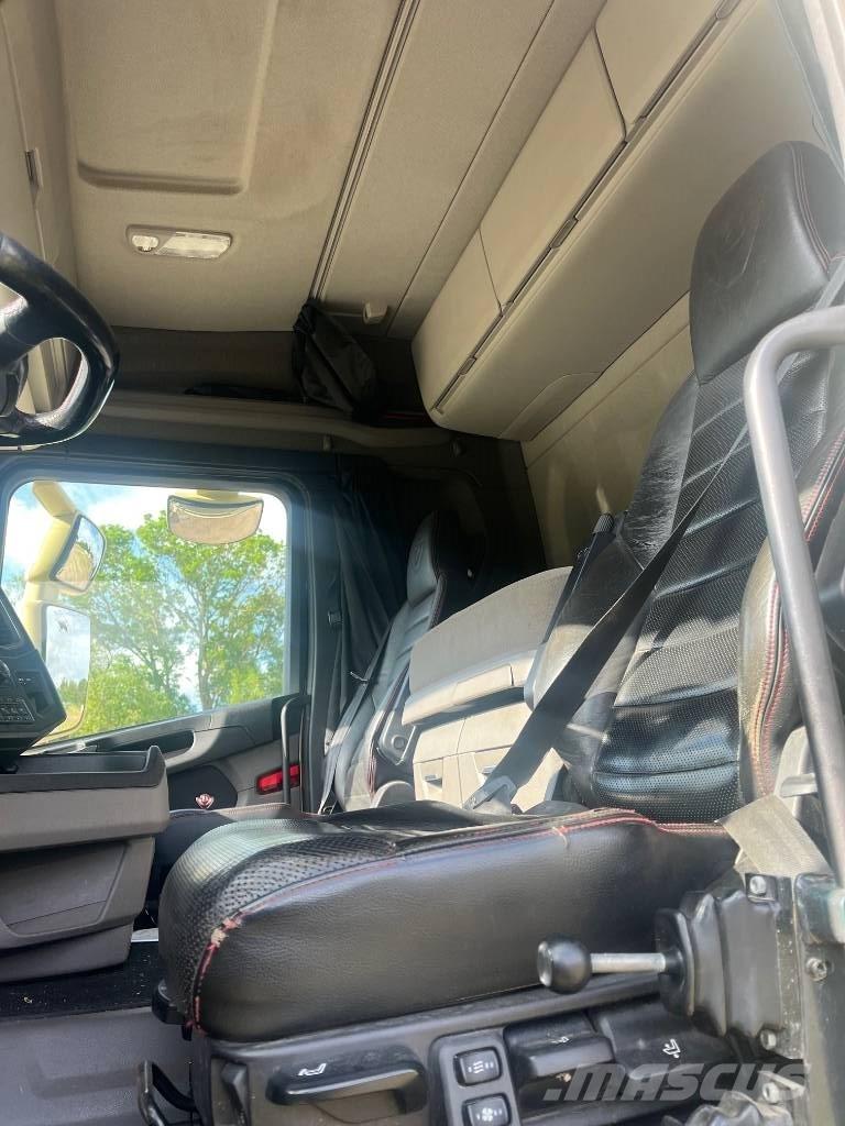 Scania R 520 Tridem Автомобильные краны