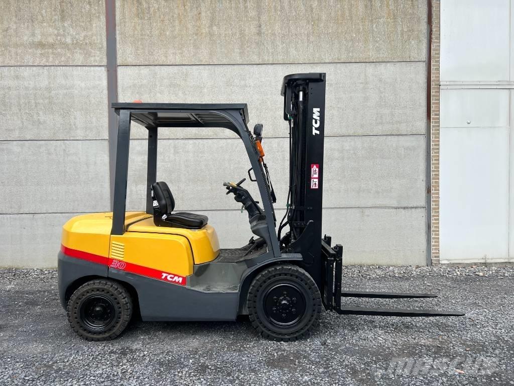 TCM FD30T3 Дизельные погрузчики