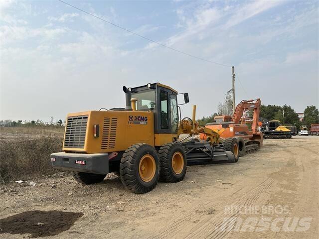 XCMG GR215 Грейдеры
