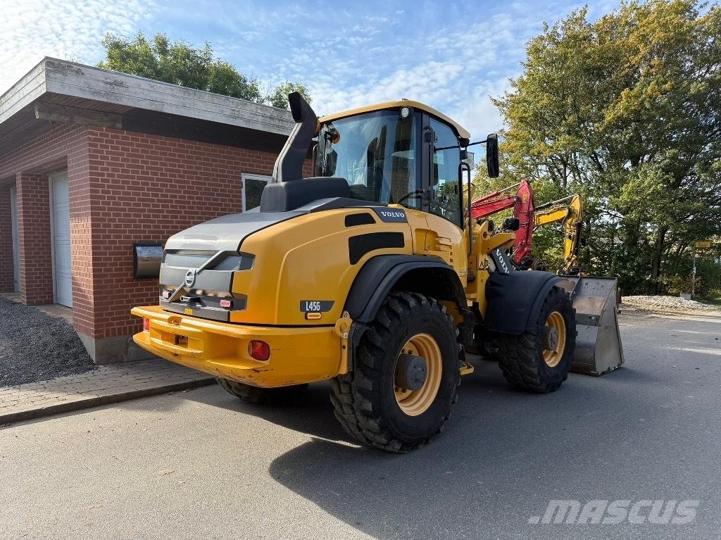 Volvo L 45 G Фронтальные погрузчики