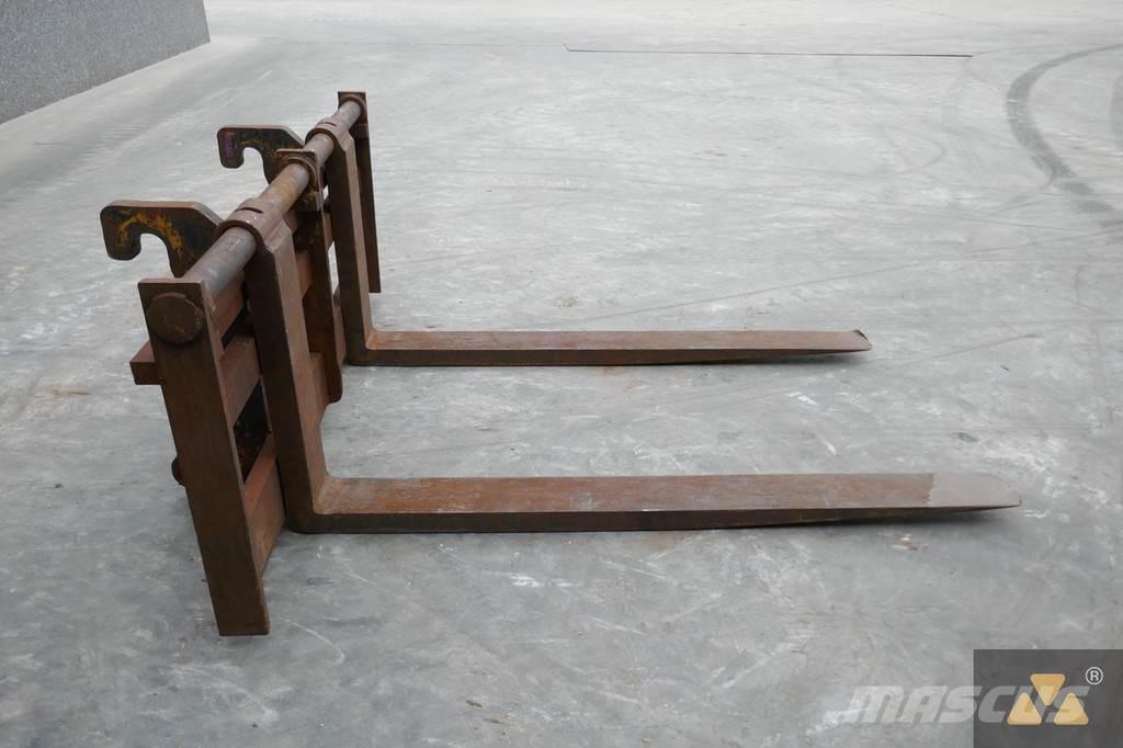 CAT 966/972 Forks Коммерческий транспорт - Другие