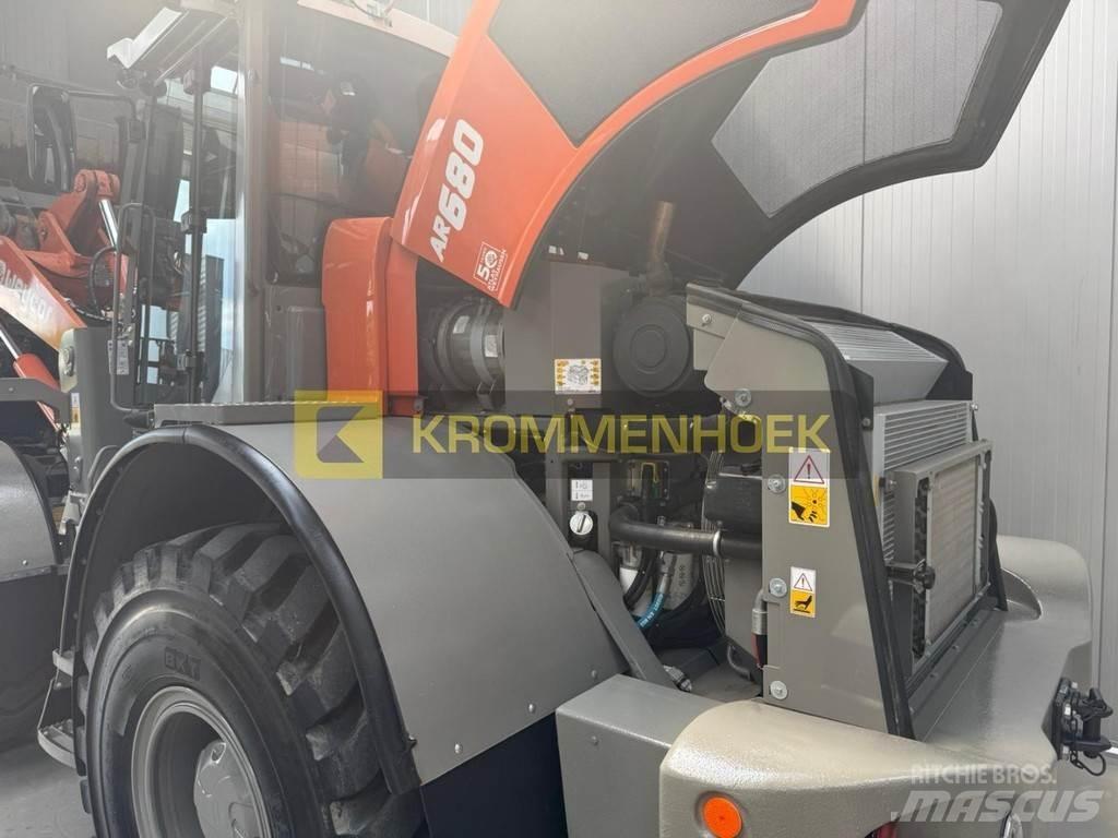 Weycor AR 680 Фронтальные погрузчики