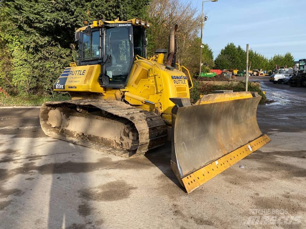 Komatsu D 61 PX-15 Гусеничные бульдозеры