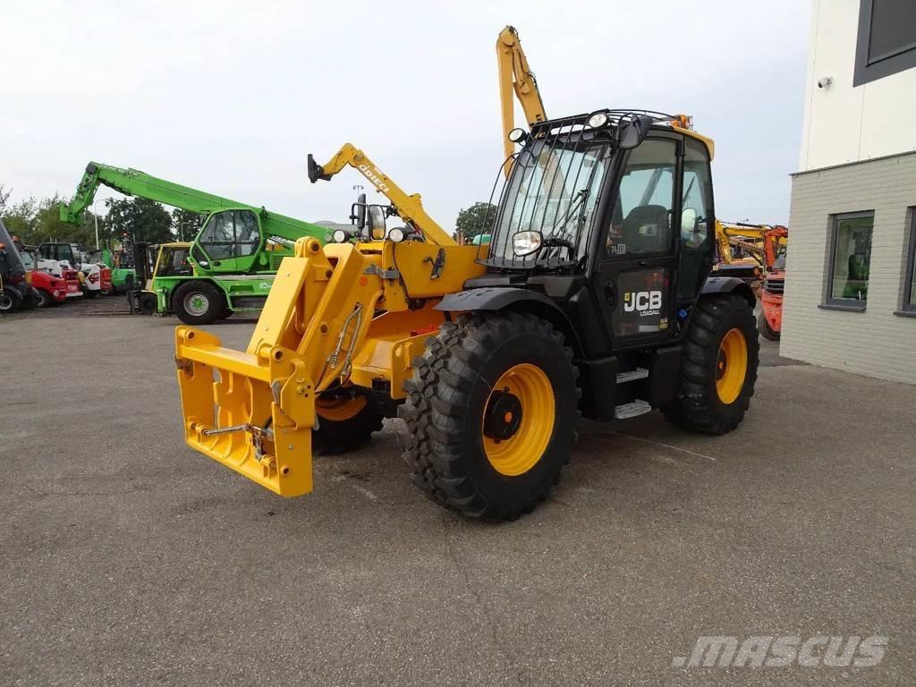 JCB 531-70 AGRI Сельскохозяйственные телескопические погрузчики