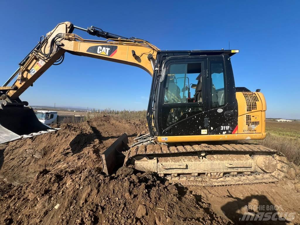 CAT 311 FL Гусеничные экскаваторы