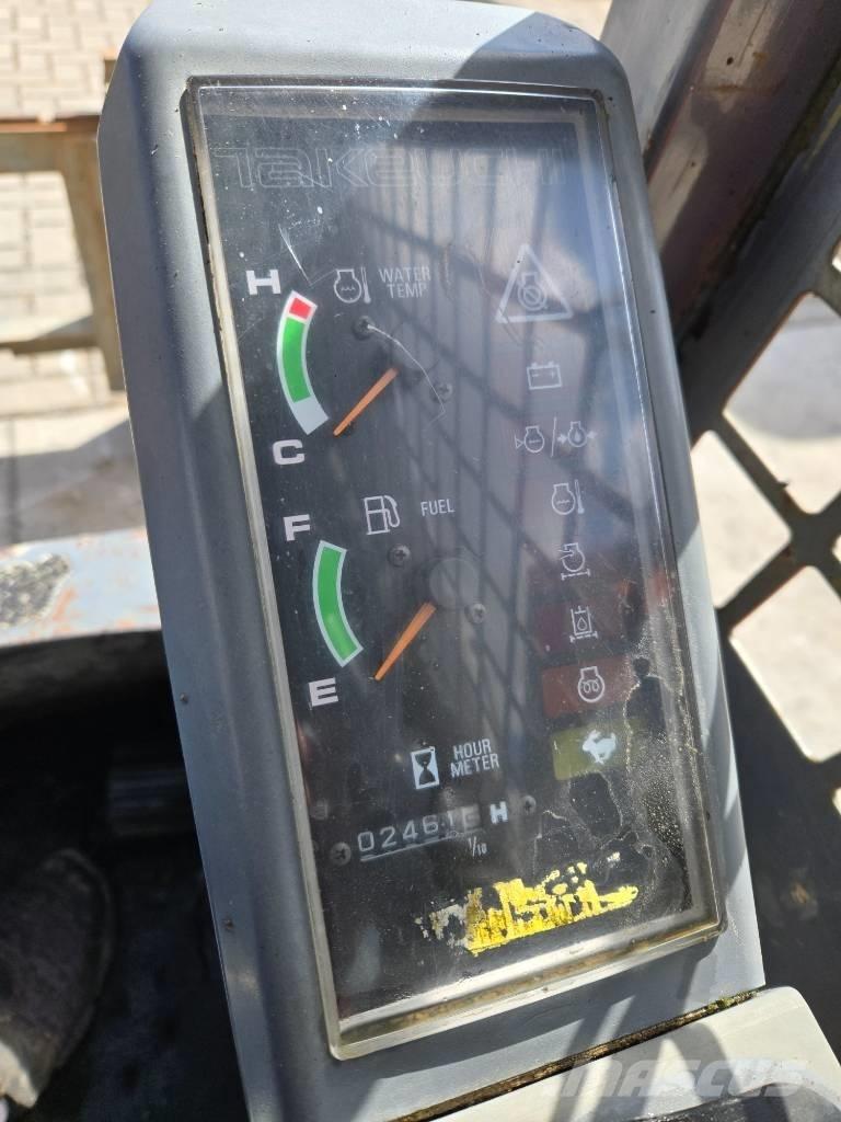 Takeuchi TL120 Мини-погрузчики