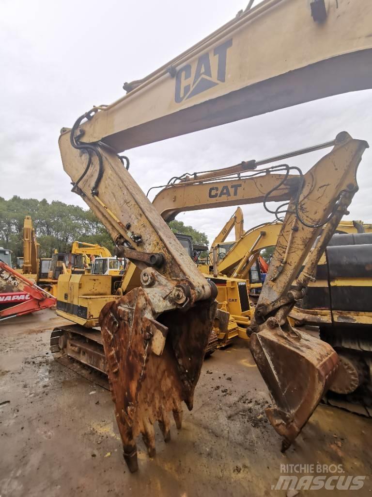 CAT E 70 B Гусеничные экскаваторы
