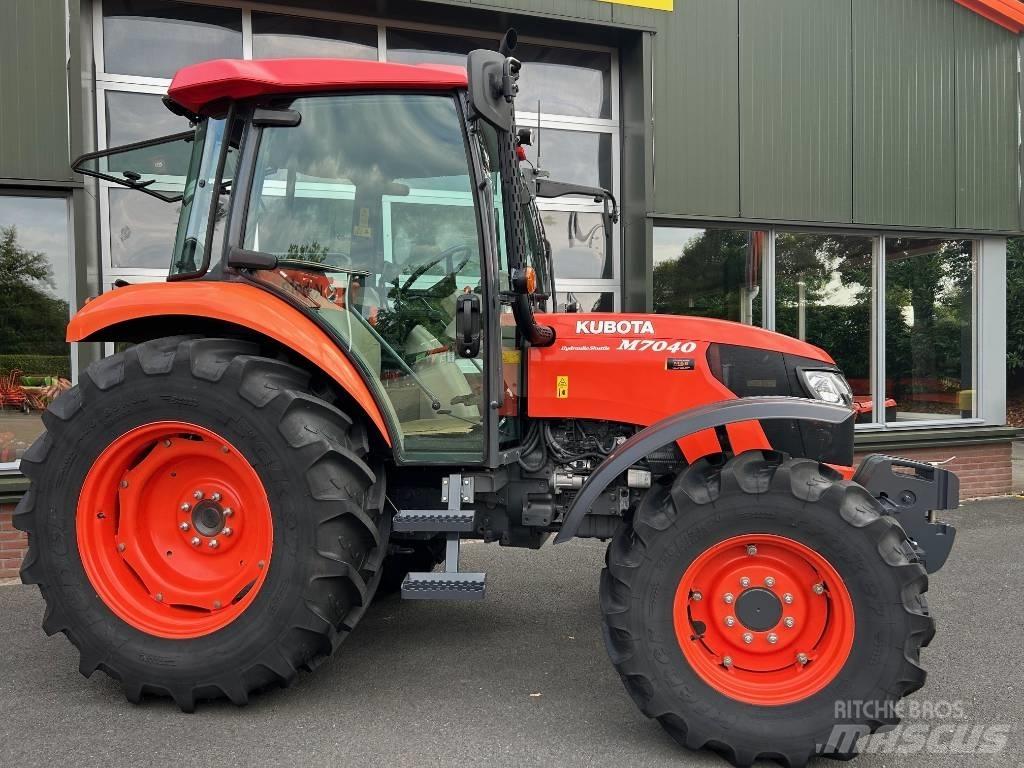 Kubota M 7040 DT Трактора