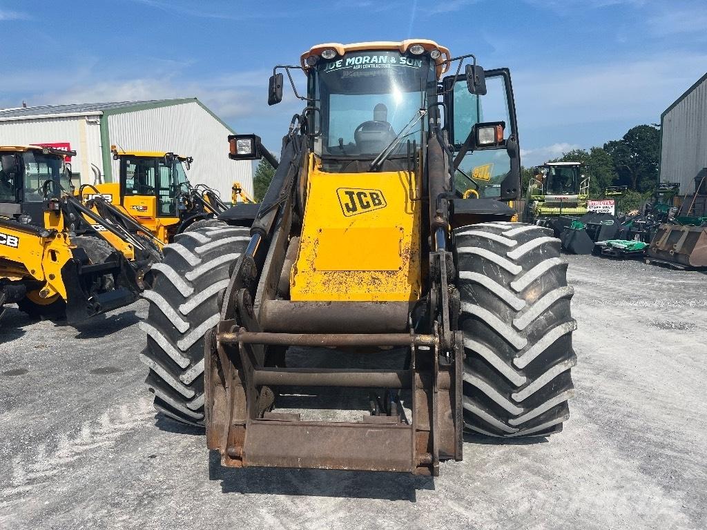 JCB 426 E Фронтальные погрузчики