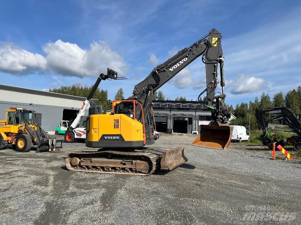 Volvo ECR 145 EL Гусеничные экскаваторы