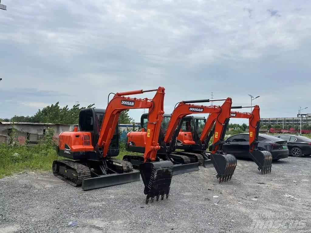 Doosan DX60-9 Мини-экскаваторы