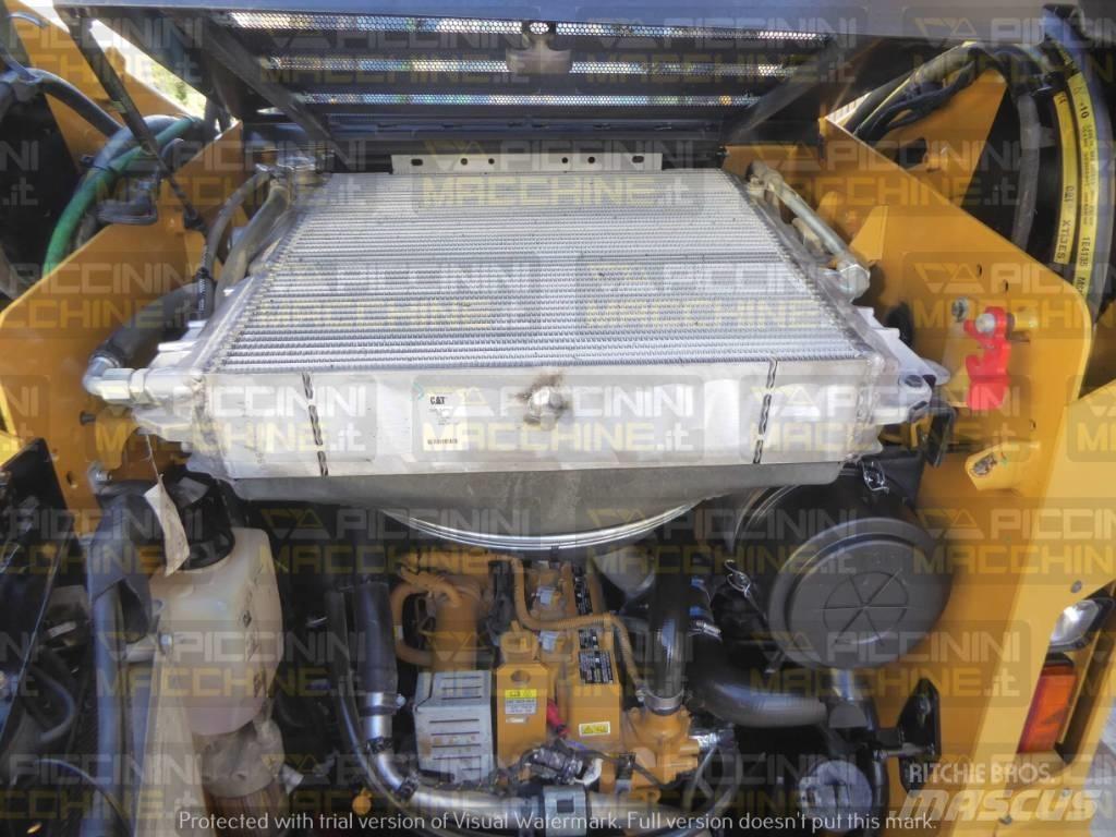 CAT 262D Мини-погрузчики