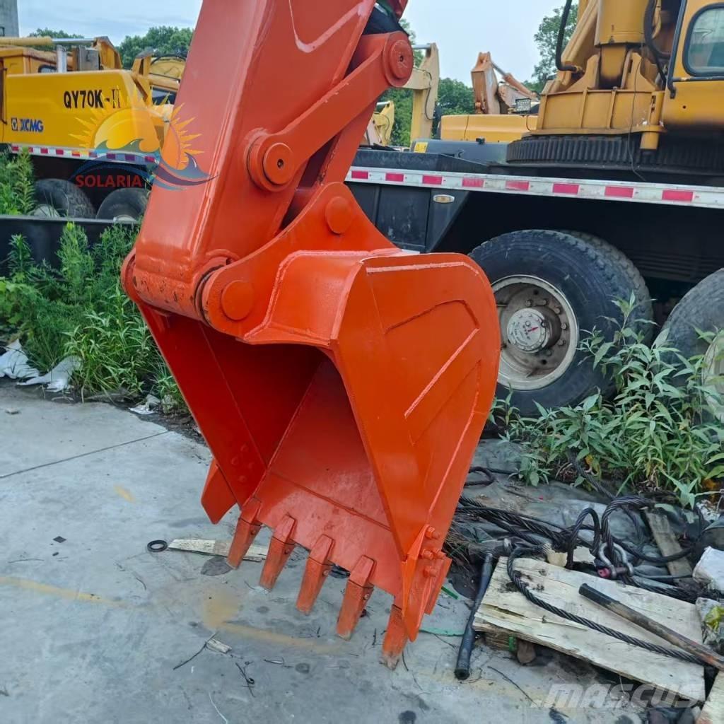 Hitachi zx120 Гусеничные экскаваторы