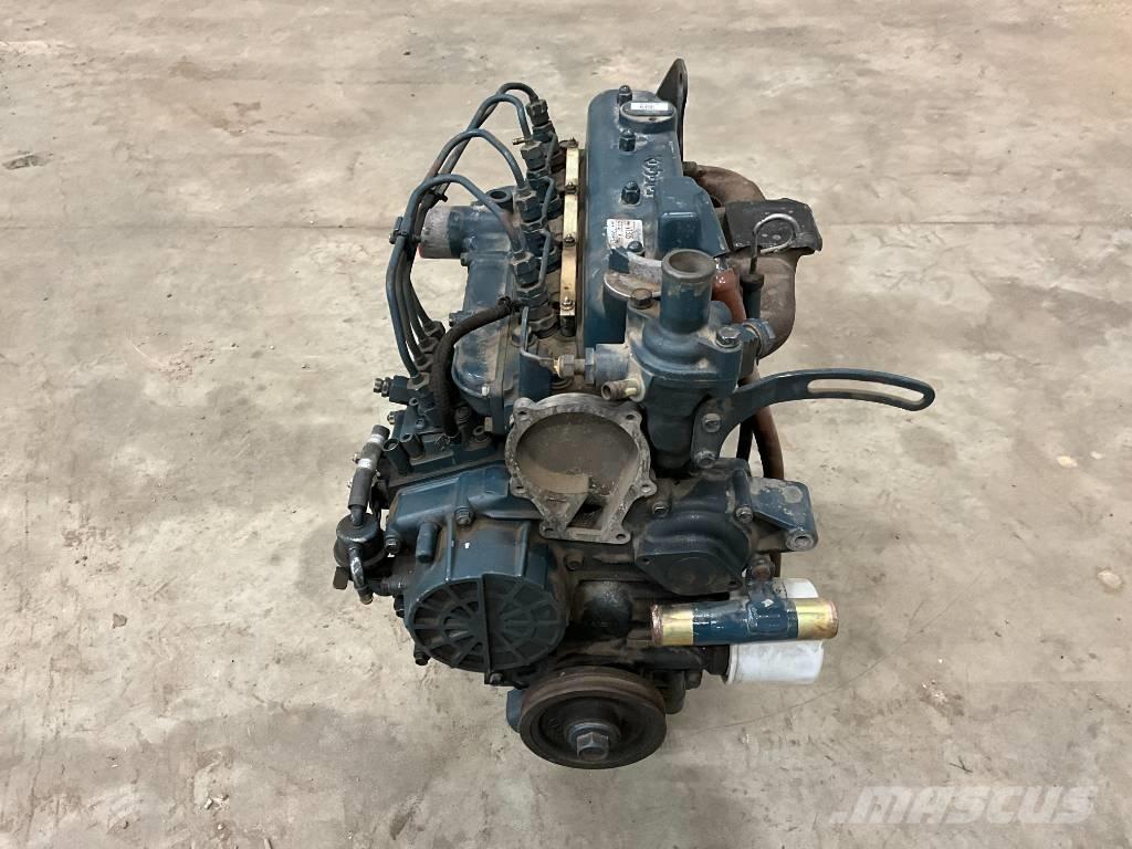 Kubota V 1305 Двигатели