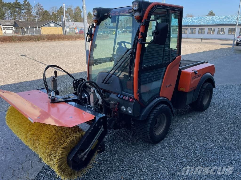 Holder B250 Коммунальные тракторы