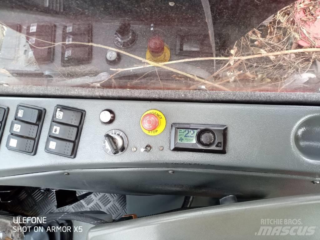 Komatsu 911 Харвестеры