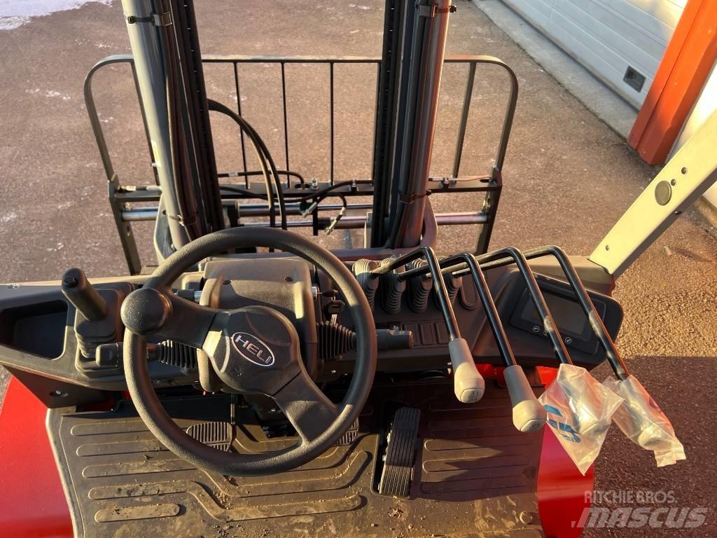 Heli CPCD40-YC4G3 Дизельные погрузчики
