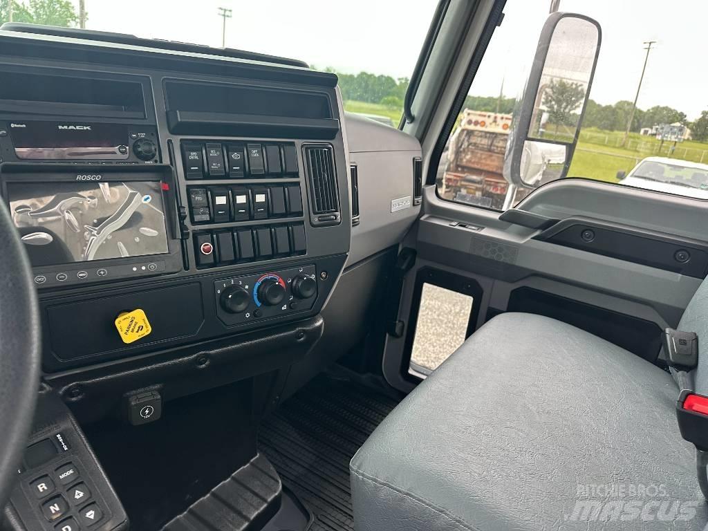 Mack MD7 Мусоровозы