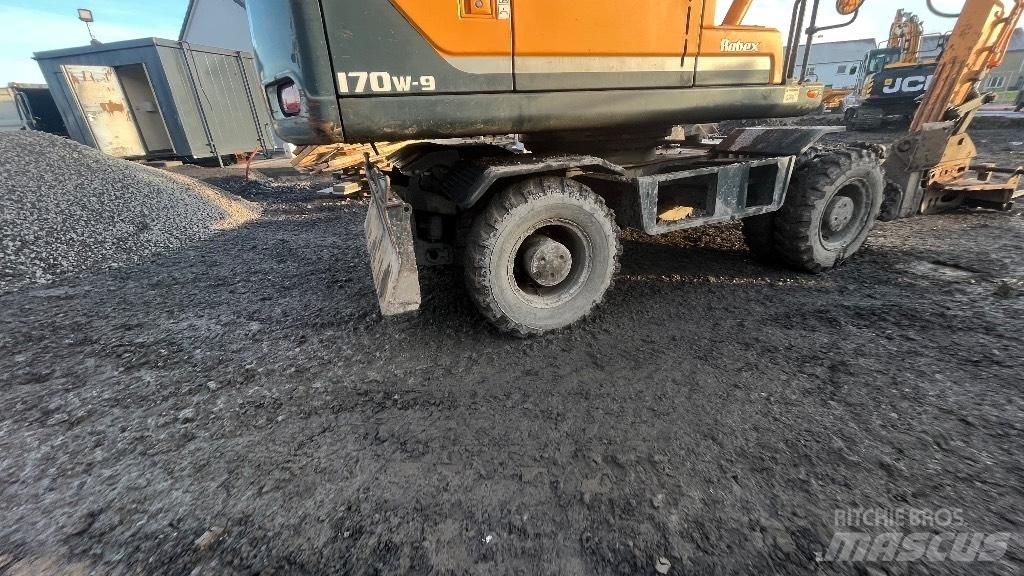 Hyundai Robex 170w-9 Колёсные экскаваторы