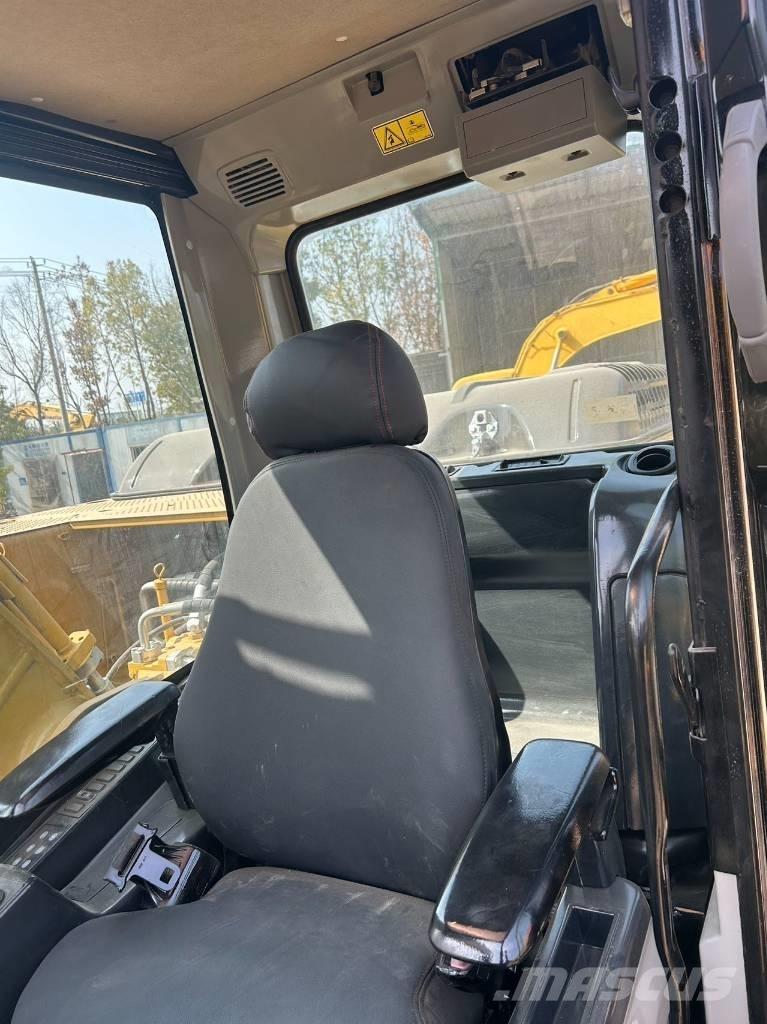 CAT 325 D Малые экскаваторы 7т-12т