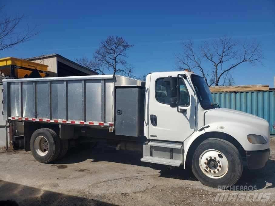 Freightliner M2 Грузовики-Самосвалы