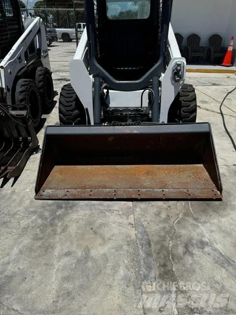 Bobcat S570 Мини-погрузчики