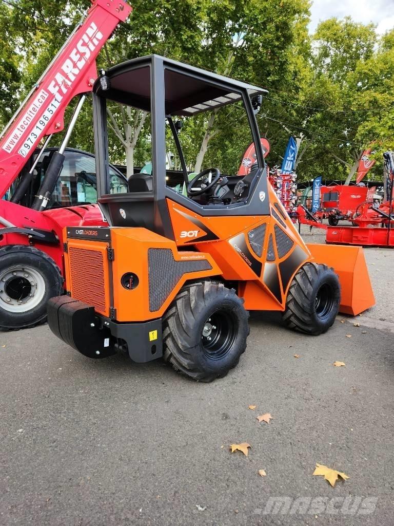 Castloaders 30T Коммунальные тракторы