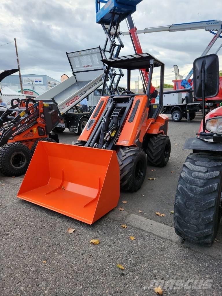 Castloaders 30T Коммунальные тракторы