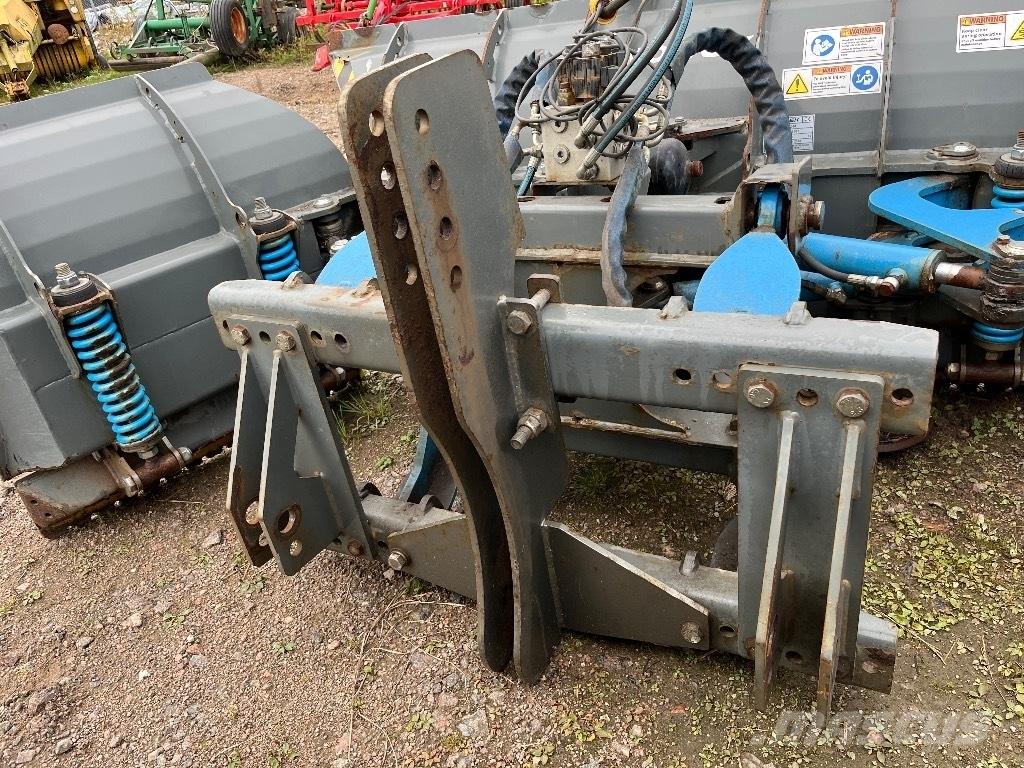 Snowek U360 Снежные отвалы и плуги