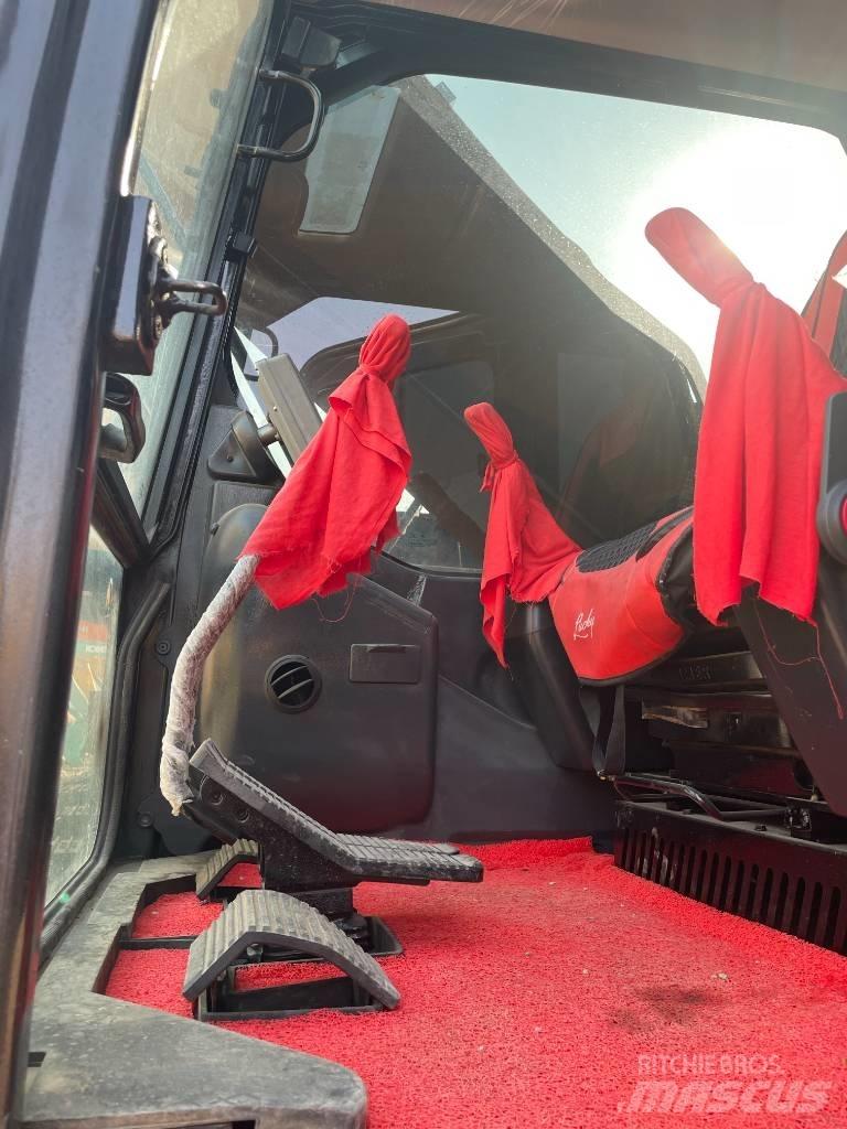 Sany SY 235 H Гусеничные экскаваторы