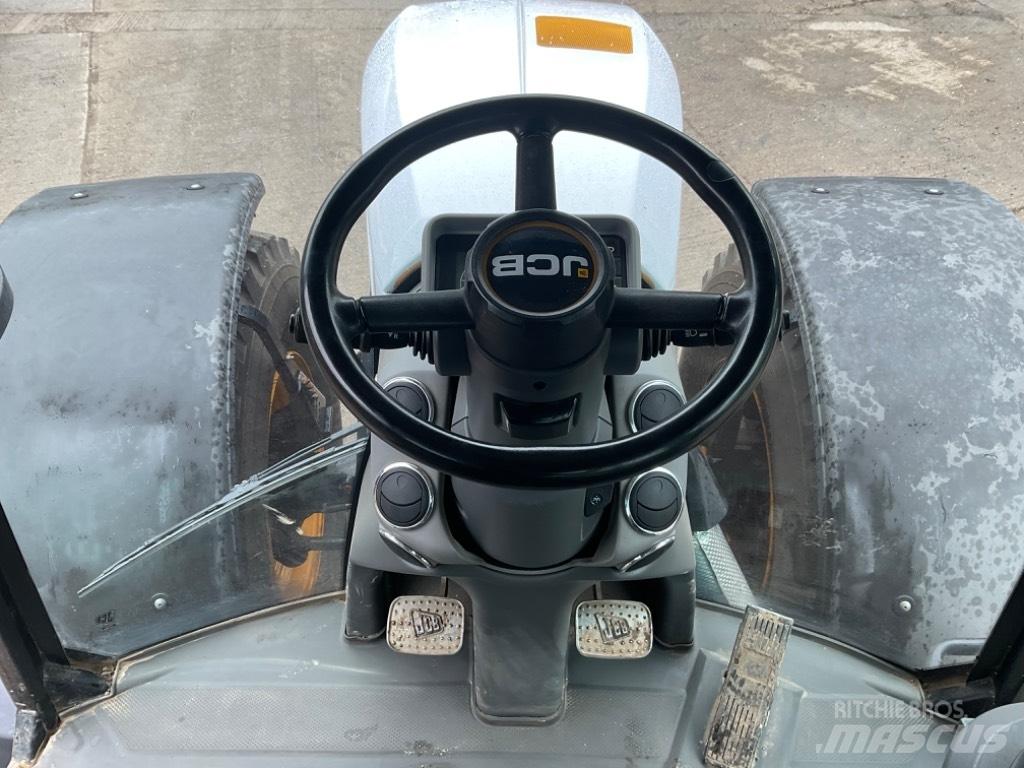 JCB Fastrac 4220 Трактора