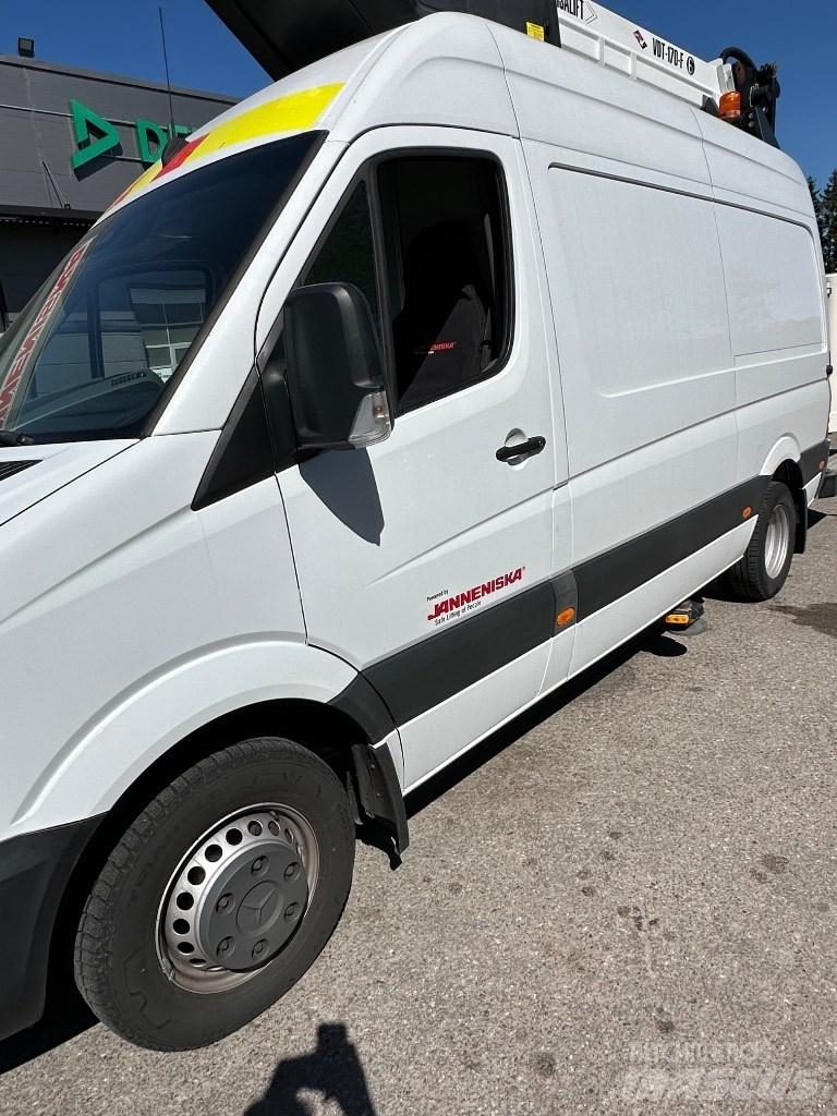 VERSALIFT VDT-170-F Автовышки