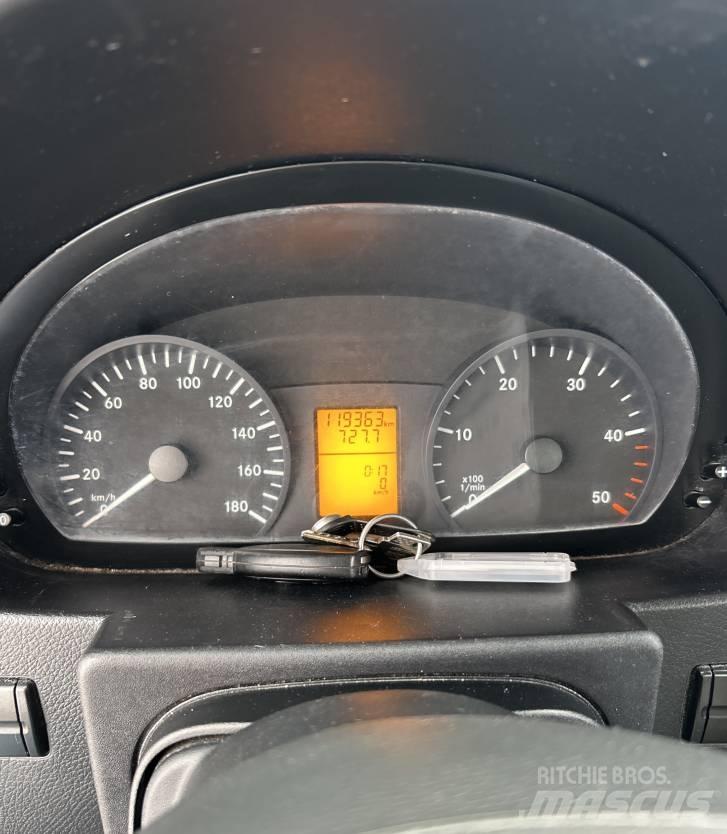VERSALIFT VTX-240 Автовышки