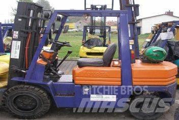 Toyota 02-5FGL30 Газовые погрузчики