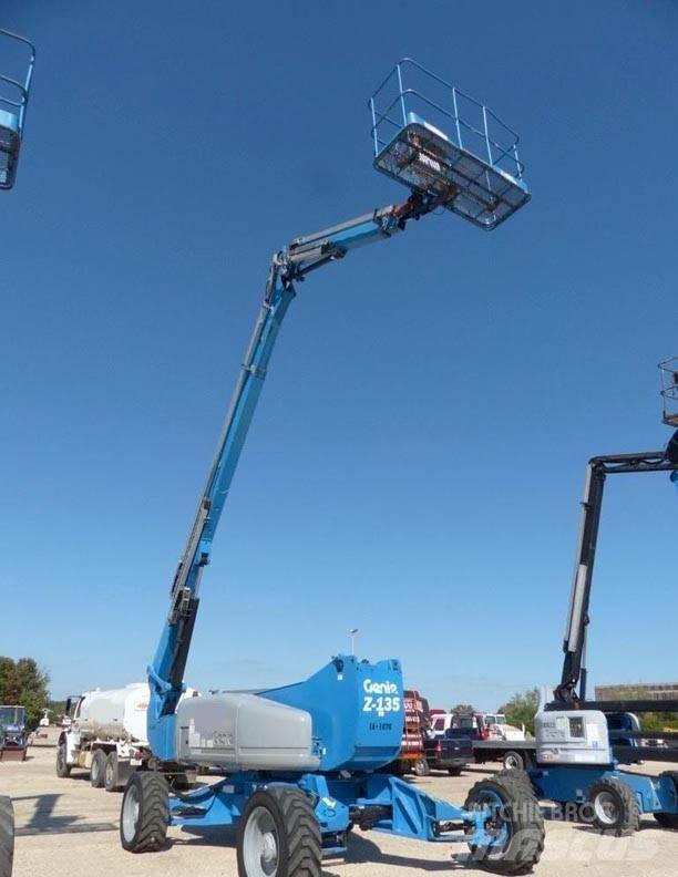 Genie Z135 Коленчатые подъемники