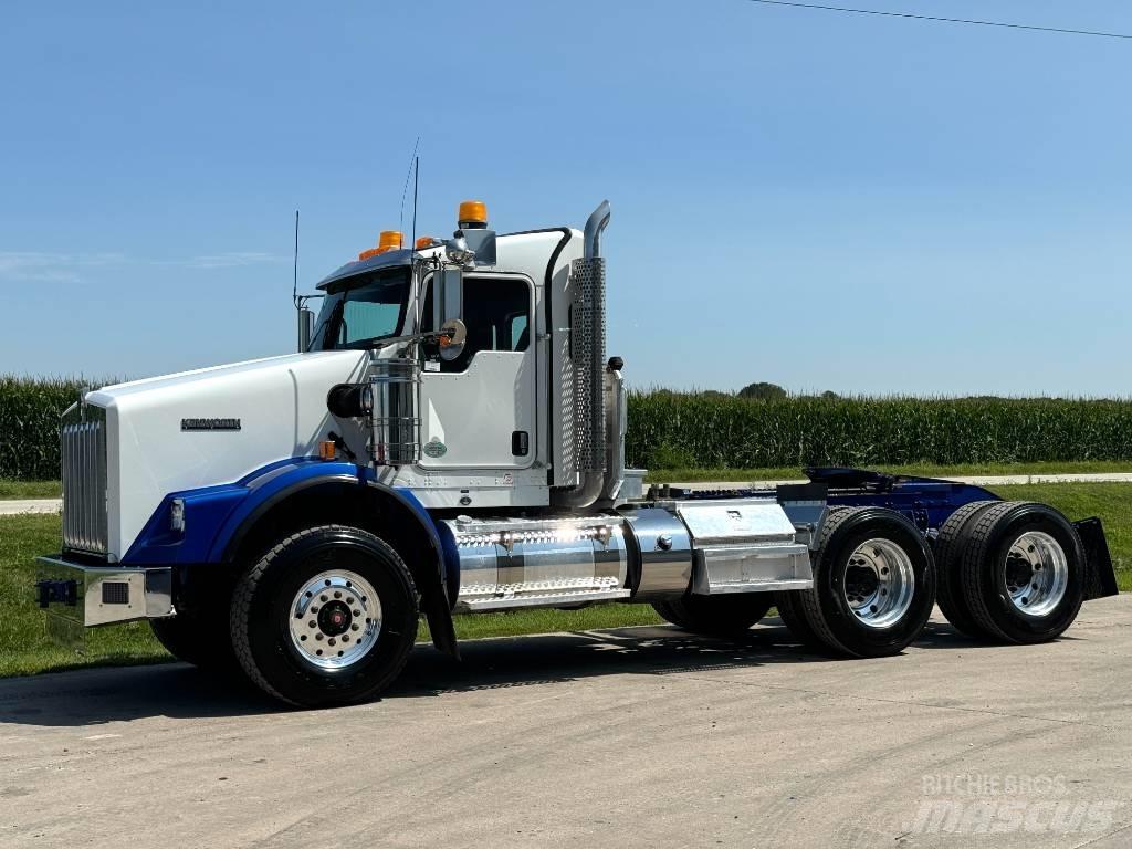 Kenworth T 800 Седельные тягачи