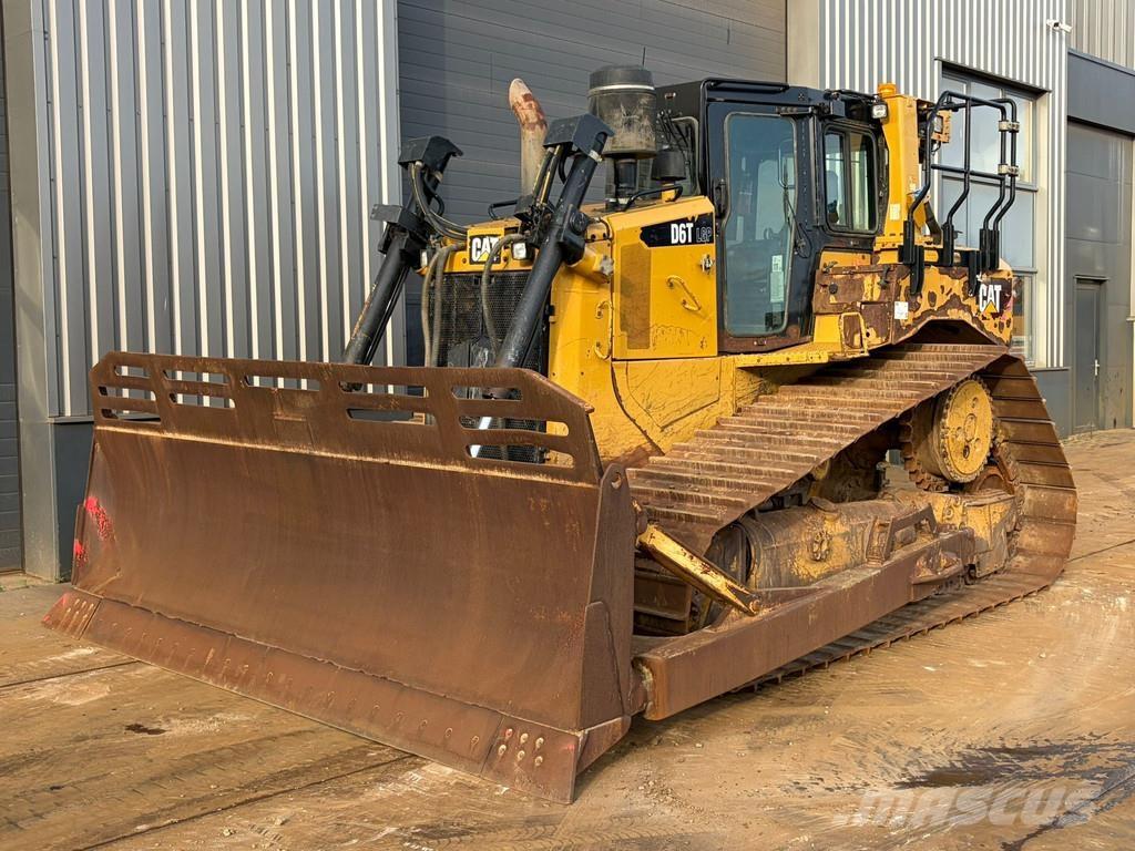 CAT D6T LGP Гусеничные бульдозеры