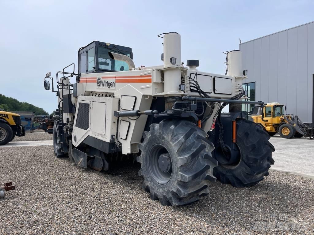Wirtgen WR2500 Ресайклеры