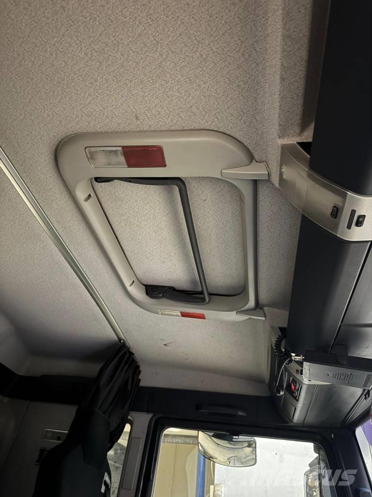 MAN TGX 35.540 Грузовики-Мультилифты