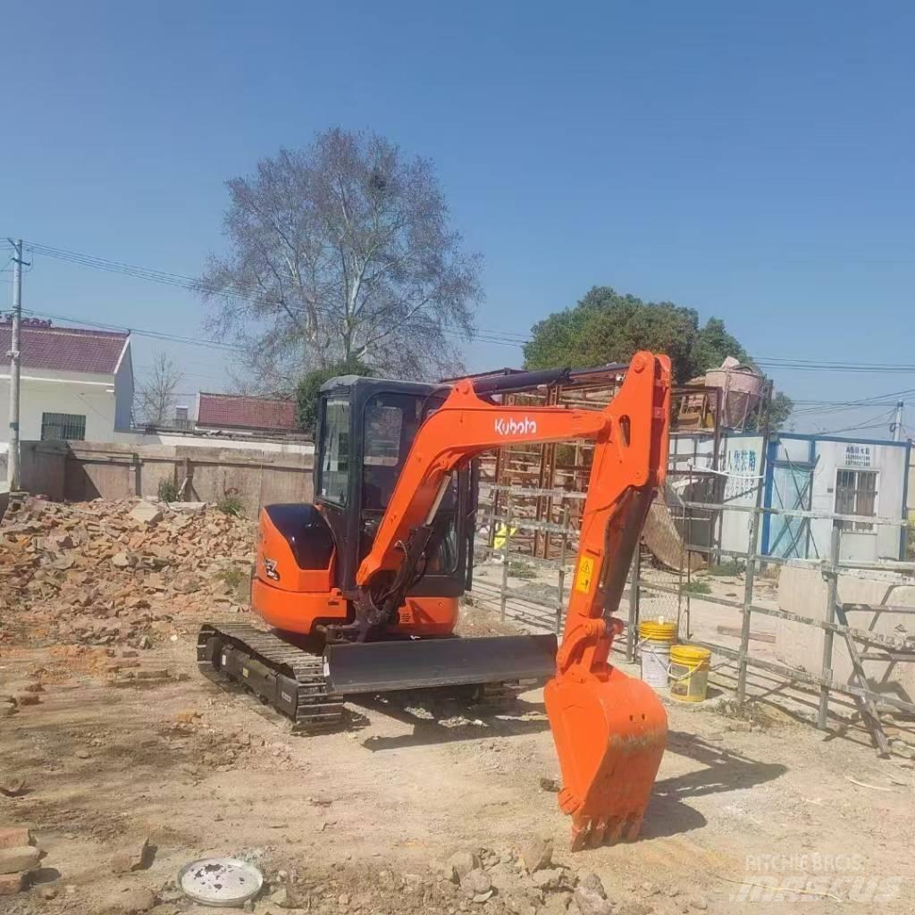 Kubota U 27 Мини-экскаваторы