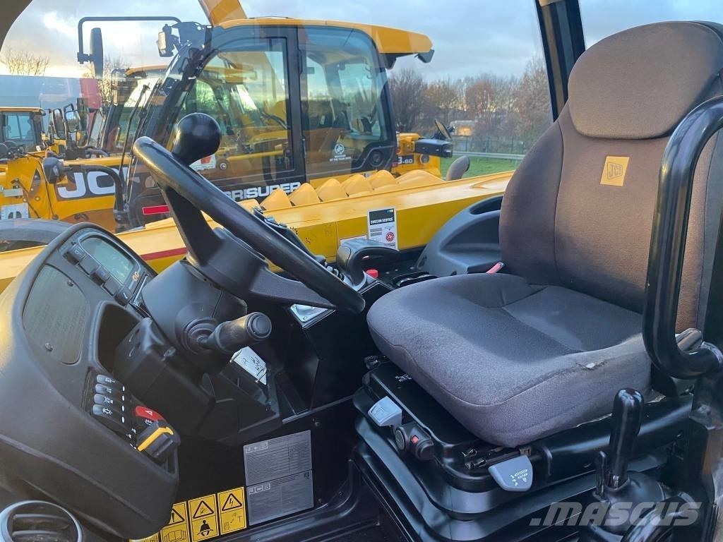 JCB 541-70 Agri Plus Телескопические погрузчики